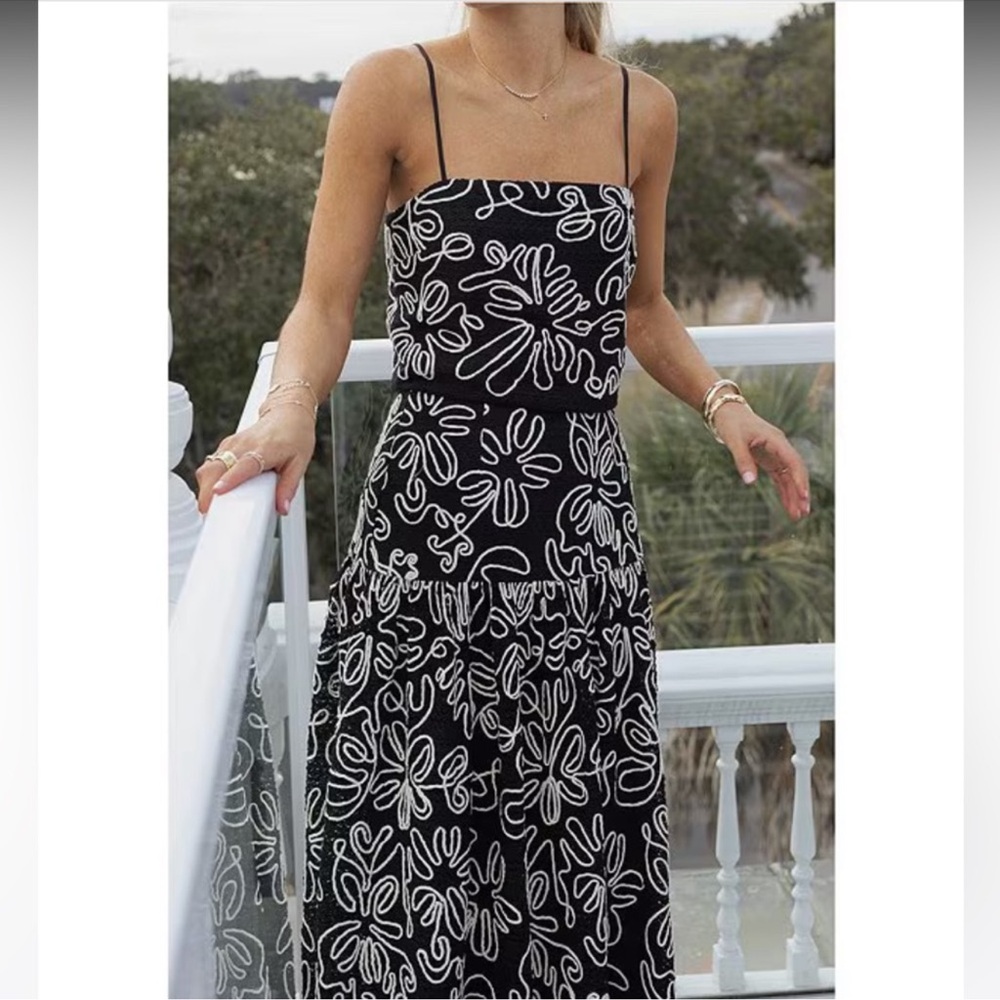 NWT Antonio Melani x Style by Simkins Aoife Crochet Top & Skirt Set - Picture 7 of 8